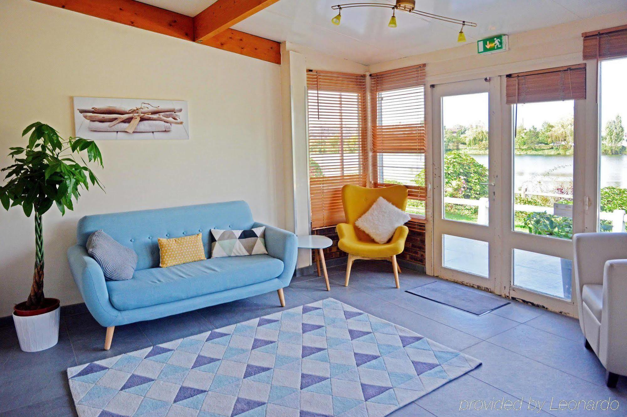 Logis - Hotel & Restaurant Des Lacs Paris Sud Viry-Châtillon Εξωτερικό φωτογραφία